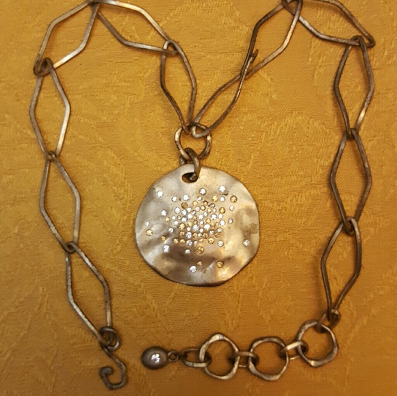 Pair of antique bronze finish necklaces. - Picture 4 of 8